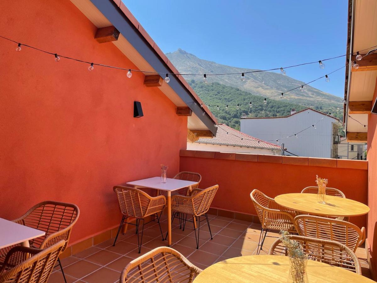 Hotel Camino De Las Estrellas Serranillos المظهر الخارجي الصورة